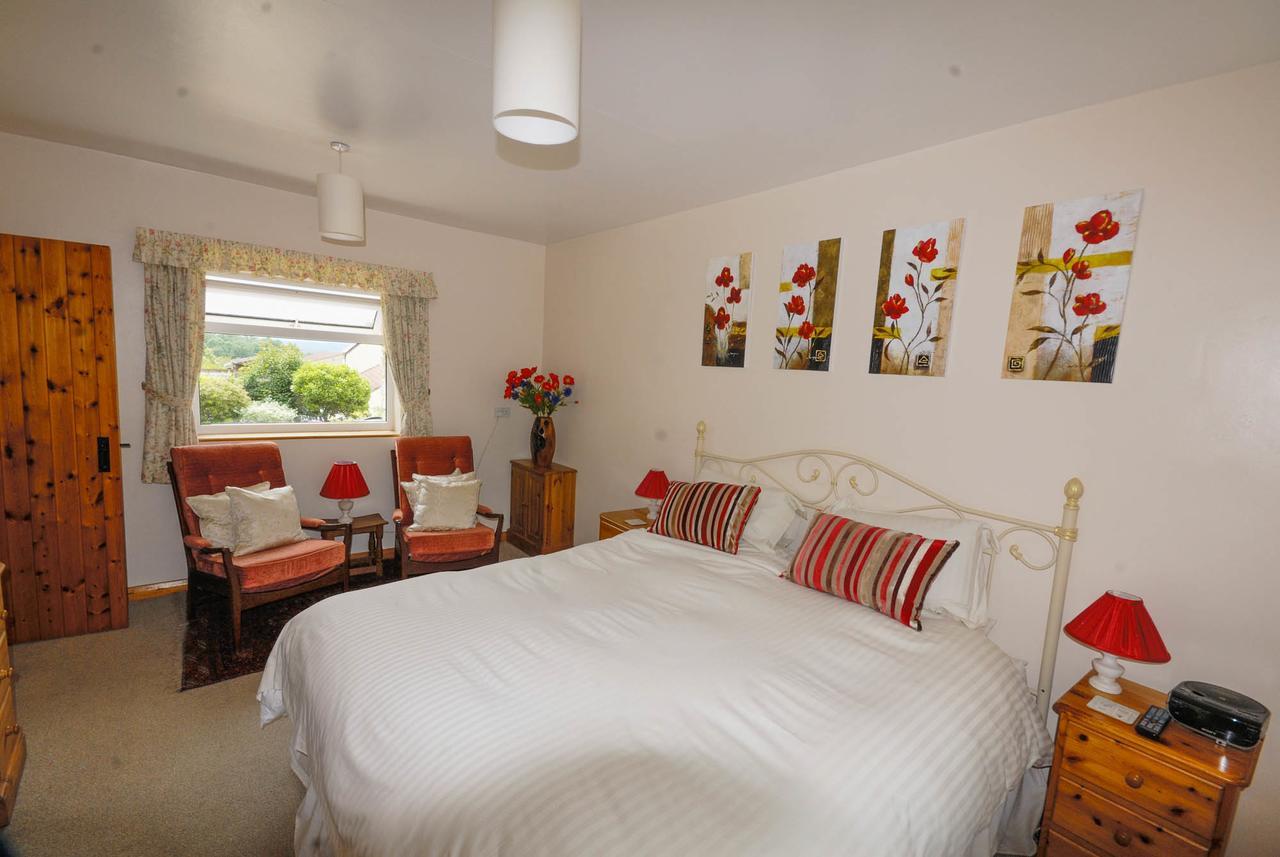 Greyfield Farm Cottages Farmborough ภายนอก รูปภาพ